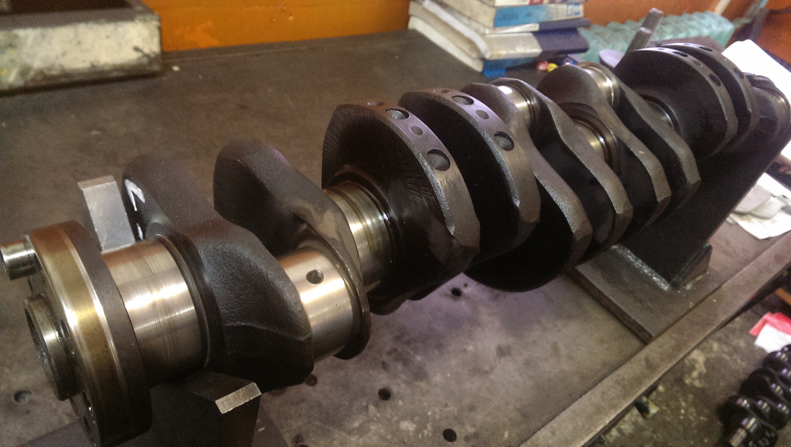 Шлифовка коленвала BMW M30B35