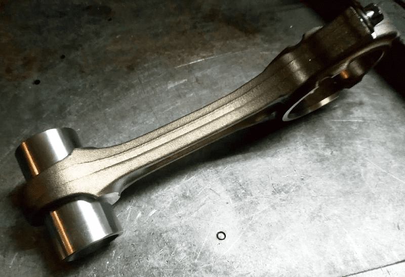 Замена и расточка втулки шатуна